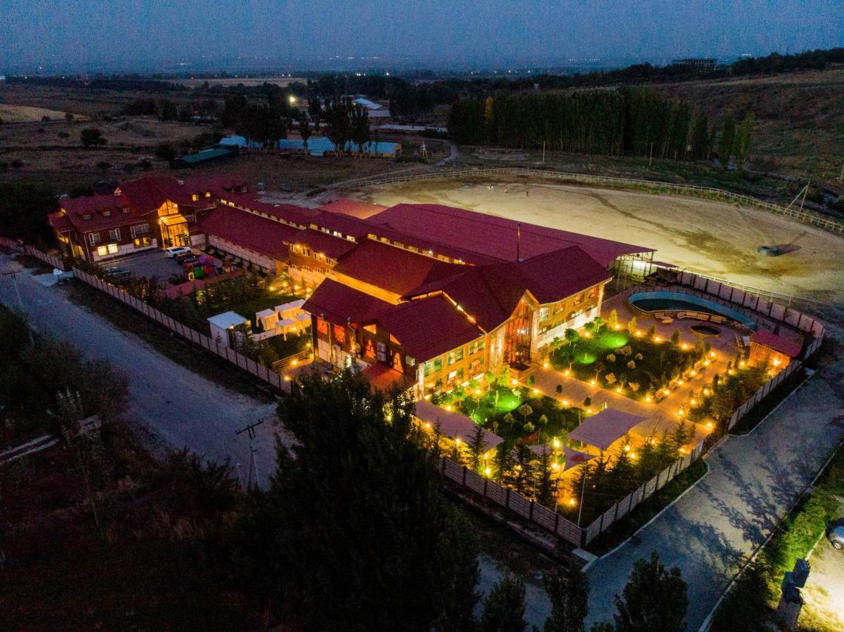 Ethno Resort 2025 Kek-Dzhar Luaran gambar