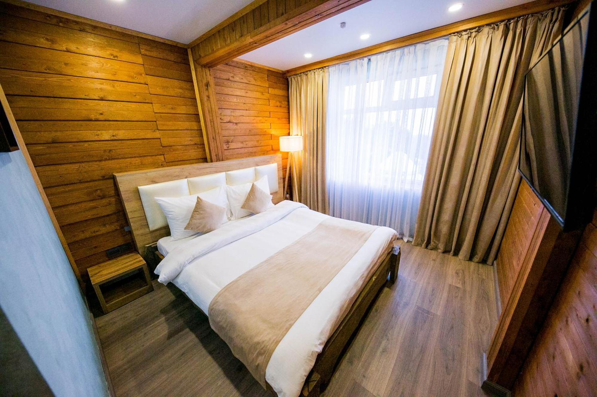 Ethno Resort 2025 Kek-Dzhar Luaran gambar
